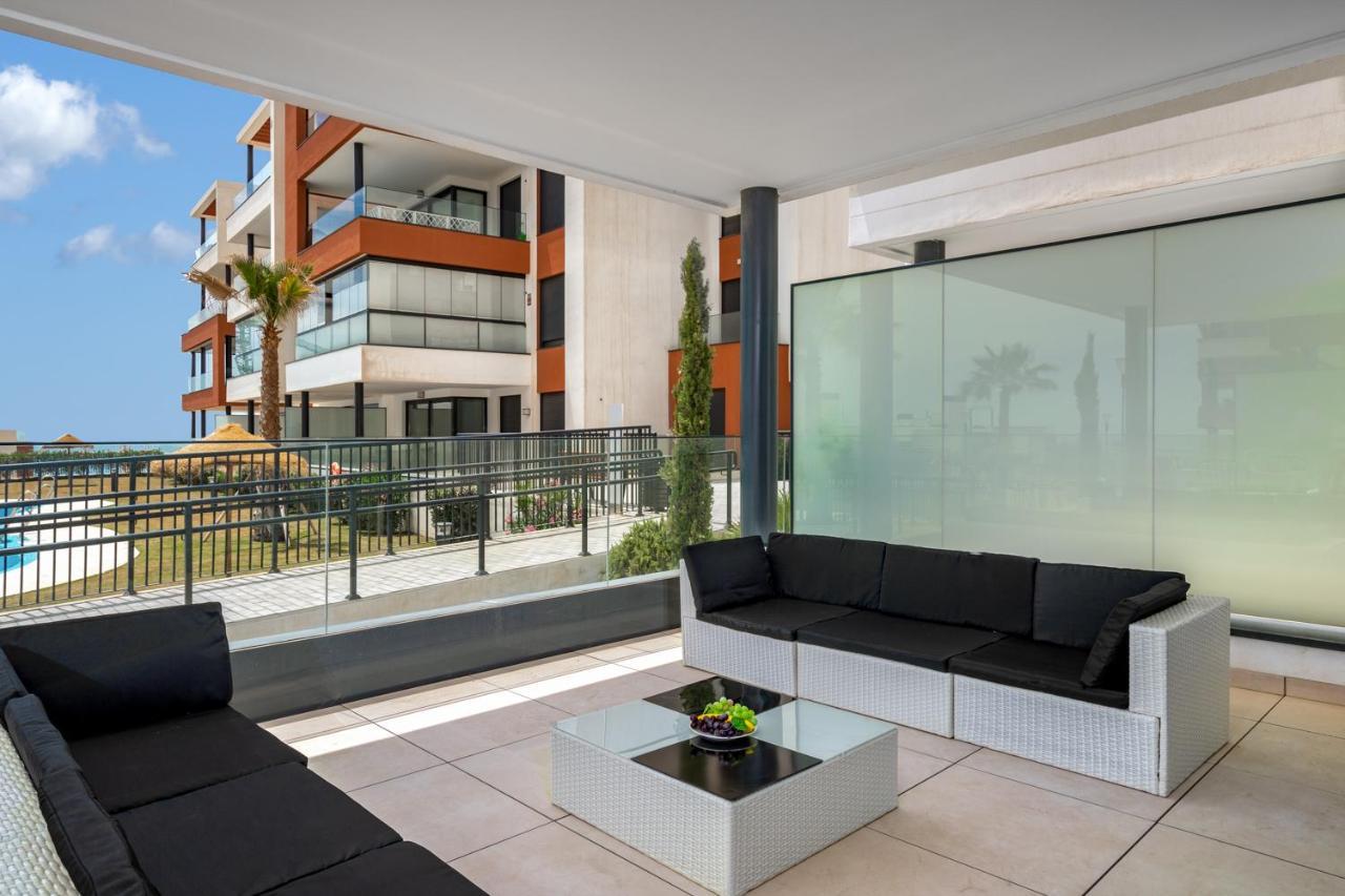 Fantastic Poolfront Apartment In Middel Views By Costarentals - Ref 161 Фуэнхирола Экстерьер фото